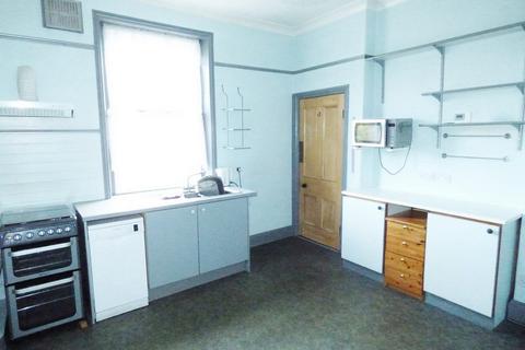 undefined, Westmoreland Mount, Leeds LS13