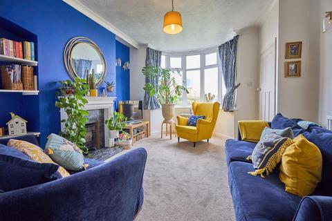 3 bedroom semi-detached house for sale, Lutterworth Road, Burbage, Hinckley