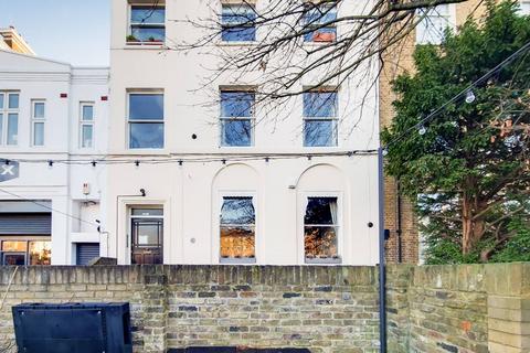 undefined, Clapham Road, Clapham, London, SW9