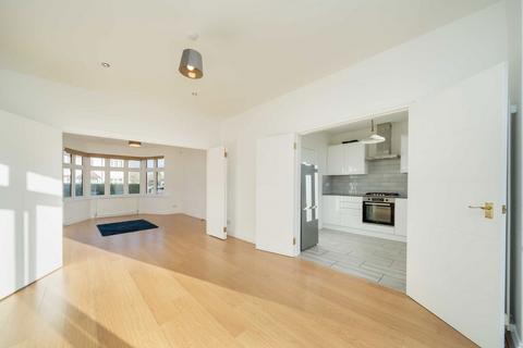 undefined, Hervey Close, London N3