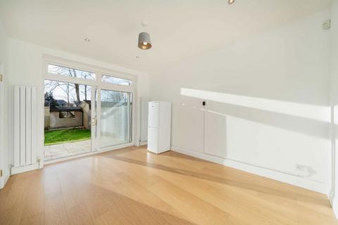 undefined, Hervey Close, London N3