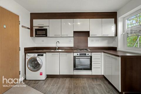 2 bedroom apartment for sale, Hawker Place, Walthamstow