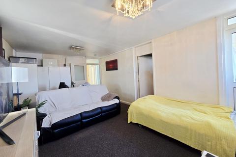 2 bedroom apartment for sale, Rufford Tower, Lexden Road, London, W3