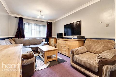 2 bedroom flat for sale, Horton Walk, Westwood