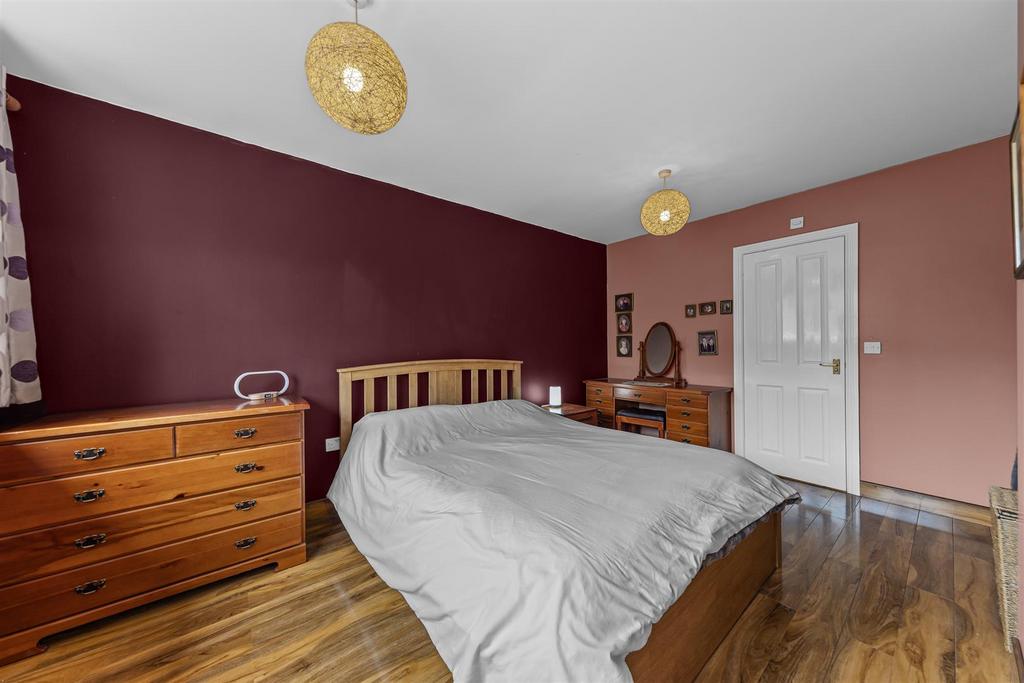 19 Lissel Rd Web47.jpg