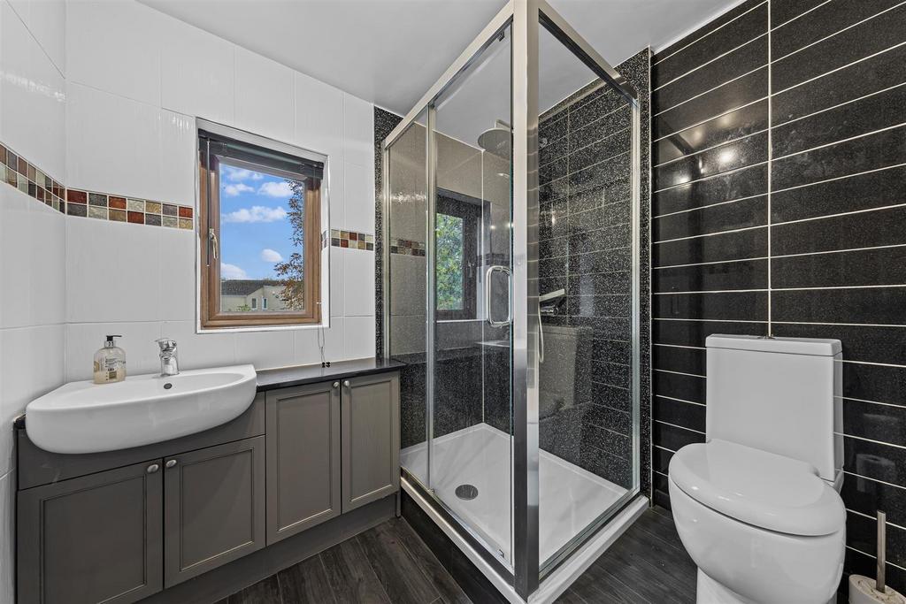 19 Lissel Rd Web43.jpg