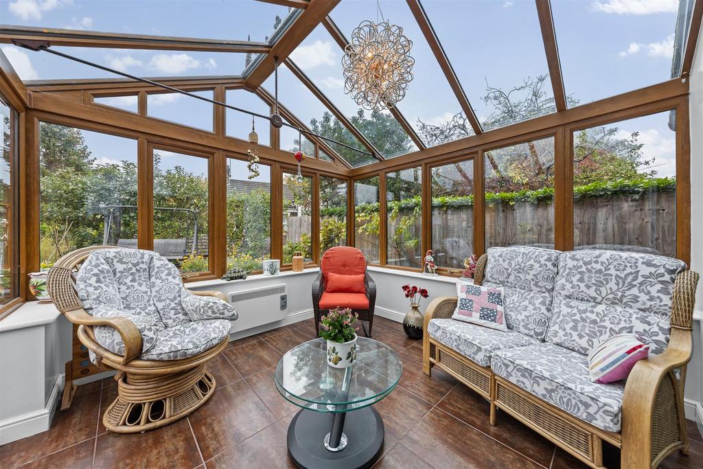 19 Lissel Rd Web37.jpg
