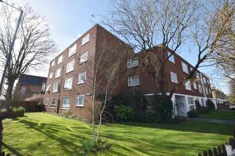 undefined, Sandways, Sandycombe Road, Kew, Richmond TW9
