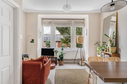 1 bedroom flat for sale, 103 Thornlaw Road, London SE27