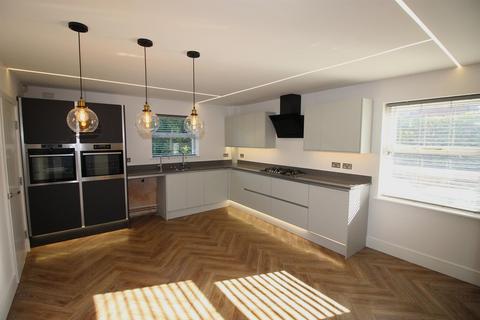 undefined, Worksop Road, Aston
