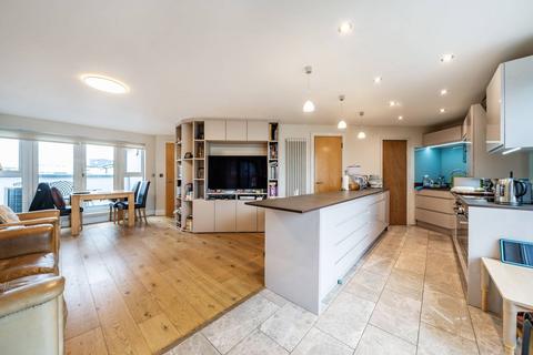 Stane Grove, Clapham, London, SW9