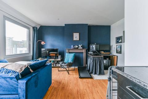 1 bedroom flat for sale, Church Street, Central Croydon, Croydon, CR0