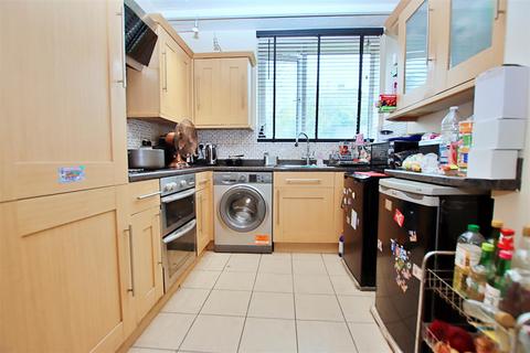 undefined, Walshford Way, Borehamwood