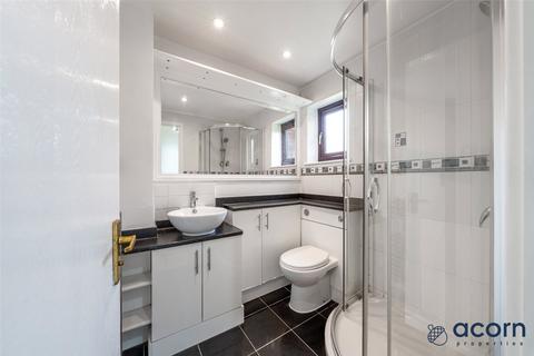 6 Falcon Way, London, NW9 5DT