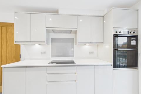 4 bedroom townhouse to rent, Nina Boyle Close, Utley, West Yorkshire, BD20