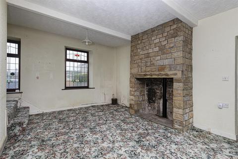 undefined, Leeds Road, Mirfield