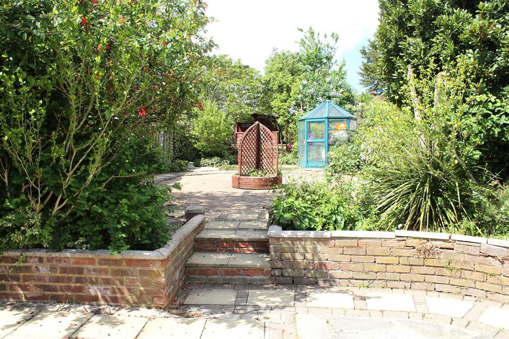 Img 4916.jpg 2.jpg