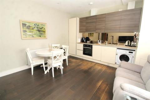 2 bedroom apartment for sale, Senate House, 6-16 Southgate Road, Potters Bar EN6