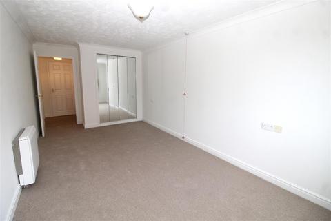 undefined, Darkes Lane, Potters Bar EN6