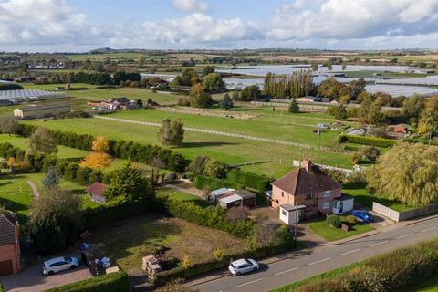undefined, Newtown, Offenham, Evesham, Worcestershire, WR11 8RZ