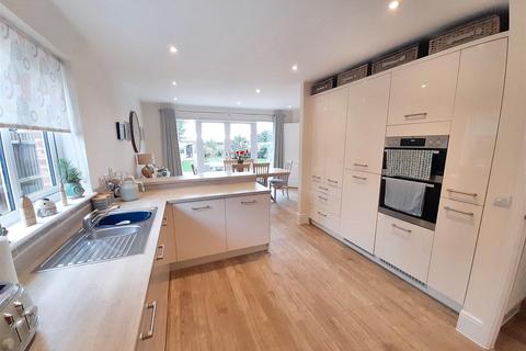 undefined, Songthrush Lane, Barnham