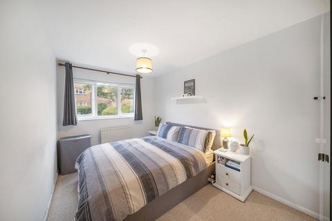 10 Barnfield Close, London, SW17 0AU