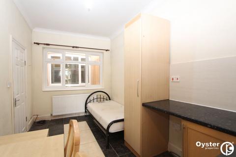 undefined, Bowrons Avenue, Wembley, HA0