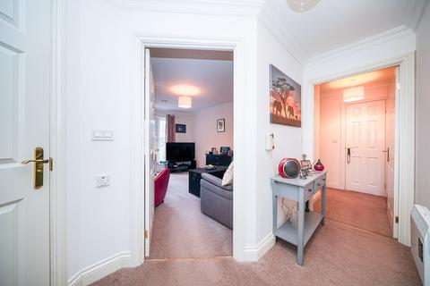 1 bedroom retirement property for sale, High Street, Berkhamsted HP4