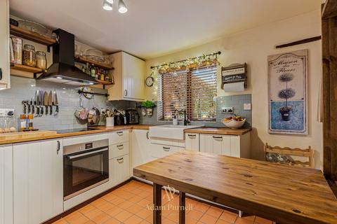 4 bedroom terraced house for sale, Hinckley Road, Burbage, LE10