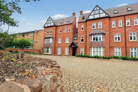2 bedroom apartment for sale, Oakview Apartments, 37, Wake Green Road, Birmingham B13