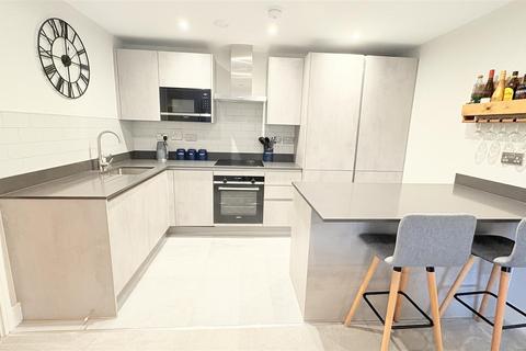 2 bedroom apartment for sale, Oakview Apartments, 37, Wake Green Road, Birmingham B13