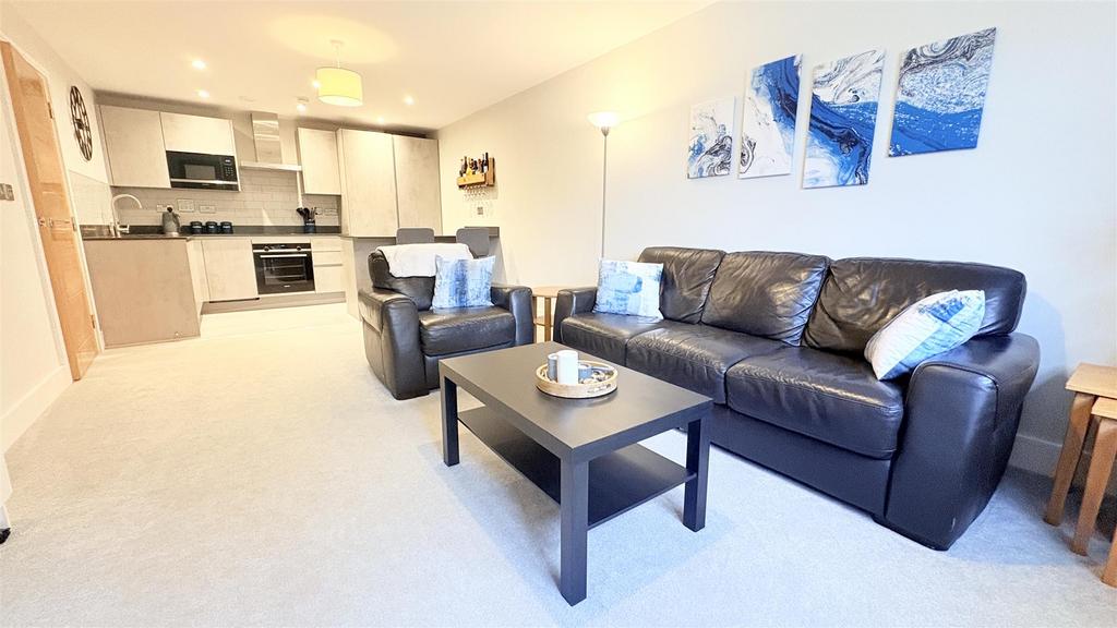 Open Plan Living/Kitchen Area