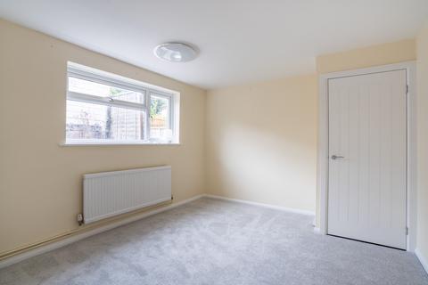undefined, Mungo Park Road, Gravesend, Kent, DA12