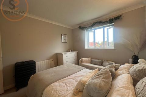 1 bedroom apartment to rent, Rembrandt Court, Epsom, Surrey