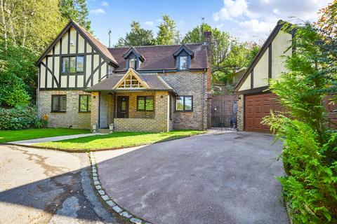 undefined, Melfort Road, Crowborough, TN6