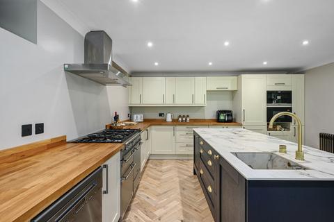 undefined, Melfort Road, Crowborough, TN6