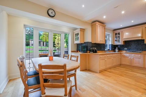 undefined, Manor Way, Purley