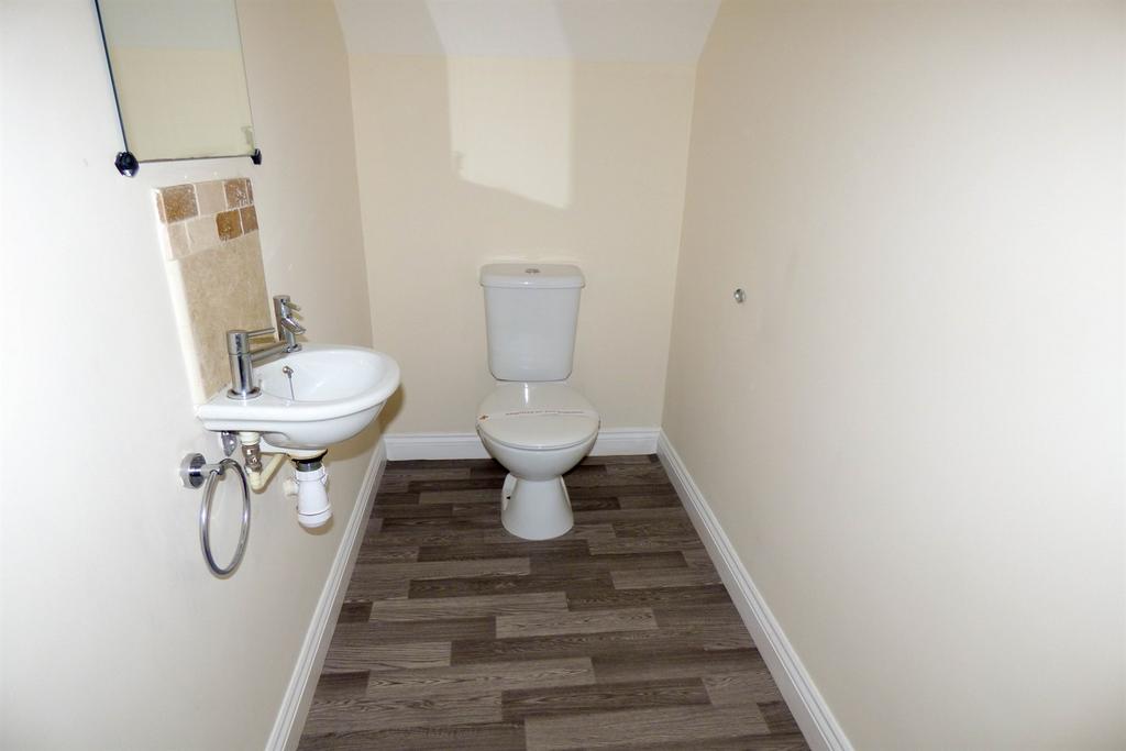 Ground Floor Wc