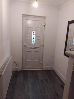 3 bedroom house to rent, 17 Ridgeway Close Roundhay Leeds