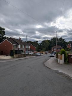 3 bedroom house to rent, 17 Ridgeway Close Roundhay Leeds