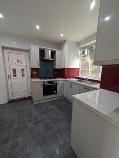 3 bedroom house to rent, 17 Ridgeway Close Roundhay Leeds