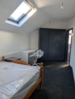 1A Room 2, Burley Street City Centre leeds
