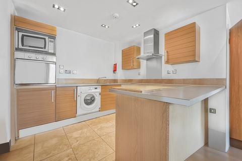 2 bedroom flat for sale, City Tower, 3 Limeharbour, London