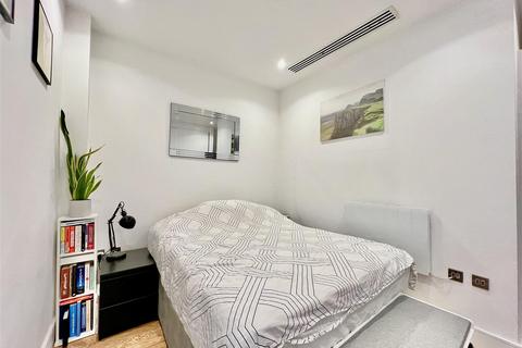 undefined, 23-59 Staines Road, Hounslow TW3