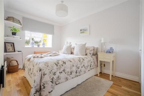 undefined, Sovereign Court, Sunningdale