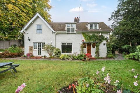 4 bedroom detached house for sale, Westview Road, Warlingham CR6