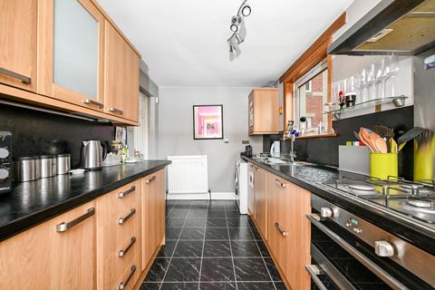 2 bedroom flat for sale, 1/11 Kingsknowe Place, EDINBURGH, EH14 2EG