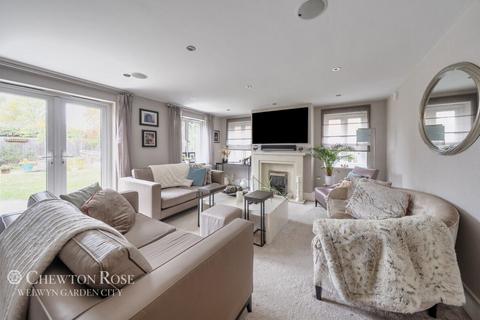 undefined, Sevenacres, Welwyn