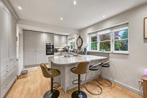 4 bedroom detached house for sale, Downham Chase, Timperley