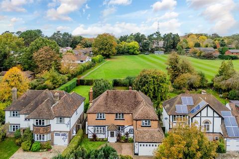 Garratts Lane, Banstead